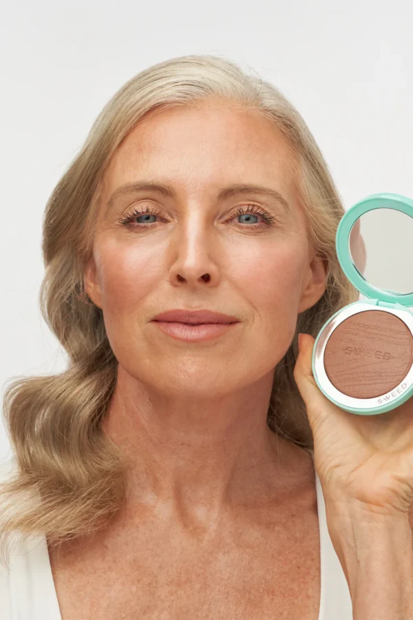 The Bronzing Powder Tan 1 Προϊόντα μακιγιάζ,sweed beauty,brow serum,glass skin foundation,ορός ανάπτυξης βλεφαρίδων Αρχική Beautycoon Προϊόντα μακιγιάζ και βλεφαρίδες